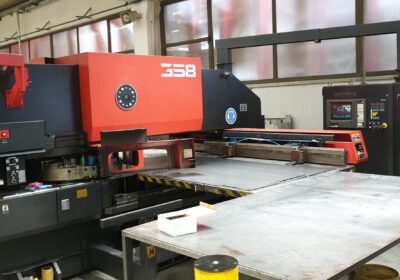 Punching machine: AMADA PEGA 358 year 1999 and year 1997