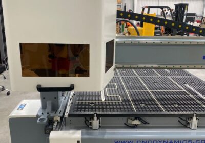 CNC DYNAMICS - 3 AXIS CNC Machine with Vacuum bed and auto tool change